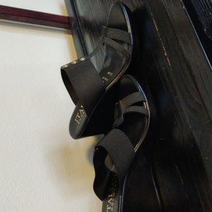 Italian shoemakers wedge